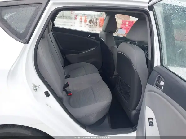 KMHCT5AE0HU316476 2017 HYUNDAI ACCENT - Image 8