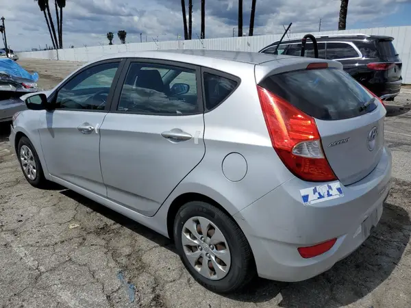 KMHCT5AE0HU316588 2017 HYUNDAI ACCENT - Image 2