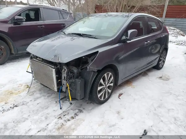 KMHCT5AE0HU317224 2017 HYUNDAI ACCENT - Image 2