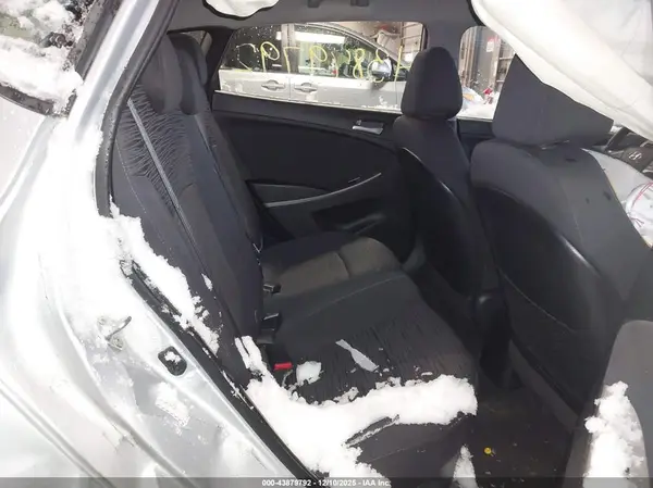 KMHCT5AE0HU317420 2017 HYUNDAI ACCENT - Image 8