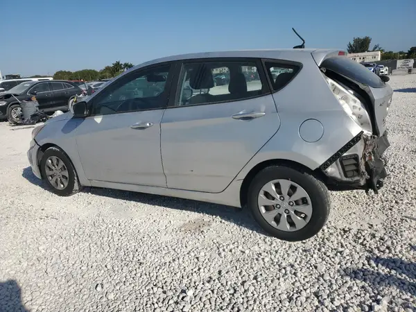 KMHCT5AE0HU317451 2017 HYUNDAI ACCENT - Image 2