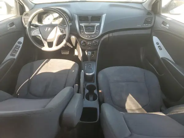 KMHCT5AE0HU317451 2017 HYUNDAI ACCENT - Image 8