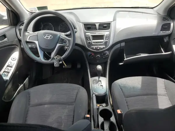 KMHCT5AE0HU321208 2017 HYUNDAI ACCENT - Image 8