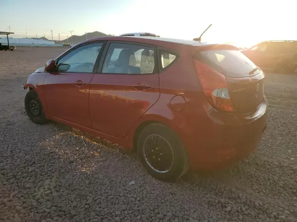 KMHCT5AE0HU325341 2017 HYUNDAI ACCENT - Image 2