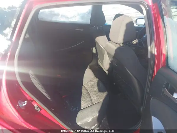 KMHCT5AE0HU329809 2017 HYUNDAI ACCENT - Image 8