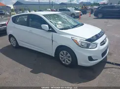 KMHCT5AE0HU333424 2017 HYUNDAI ACCENT