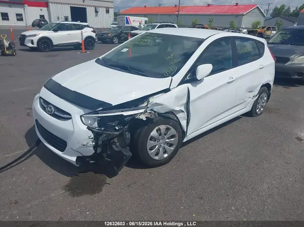 KMHCT5AE0HU333424 2017 HYUNDAI ACCENT - Image 2