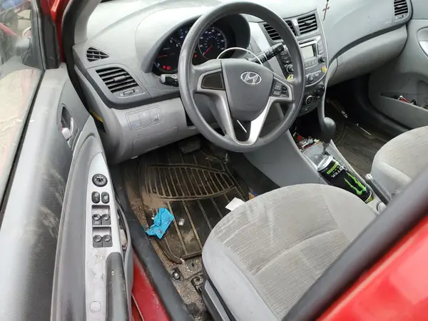 KMHCT5AE0HU337182 2017 HYUNDAI ACCENT - Image 8