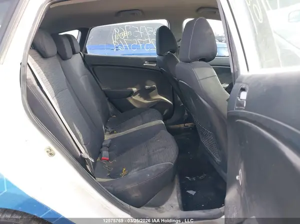 KMHCT5AE0HU339210 2017 HYUNDAI ACCENT - Image 8