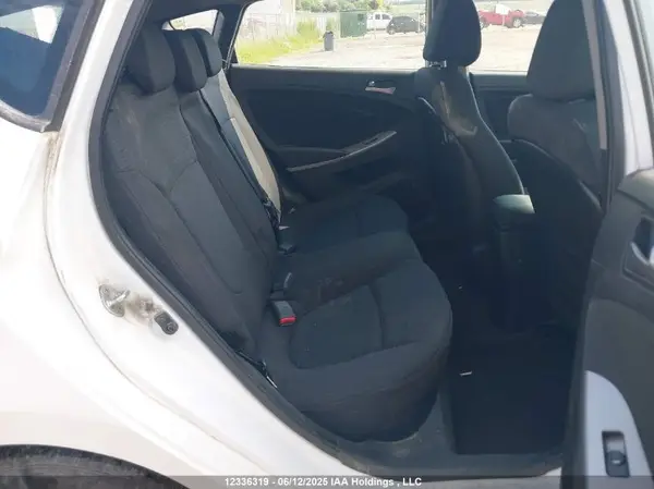 KMHCT5AE0HU339790 2017 HYUNDAI ACCENT - Image 8