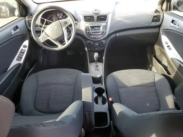 KMHCT5AE0HU340647 2017 HYUNDAI ACCENT - Image 8