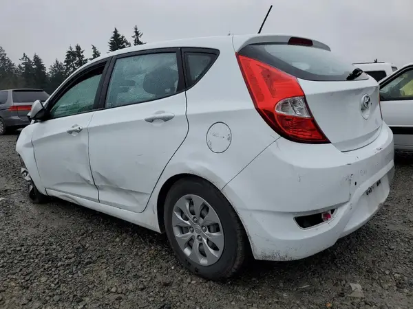 KMHCT5AE0HU344990 2017 HYUNDAI ACCENT - Image 2