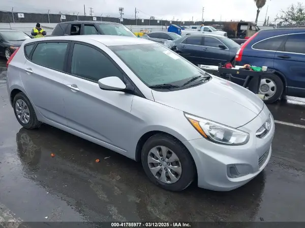 KMHCT5AE0HU348344 2017 HYUNDAI ACCENT - Image 1
