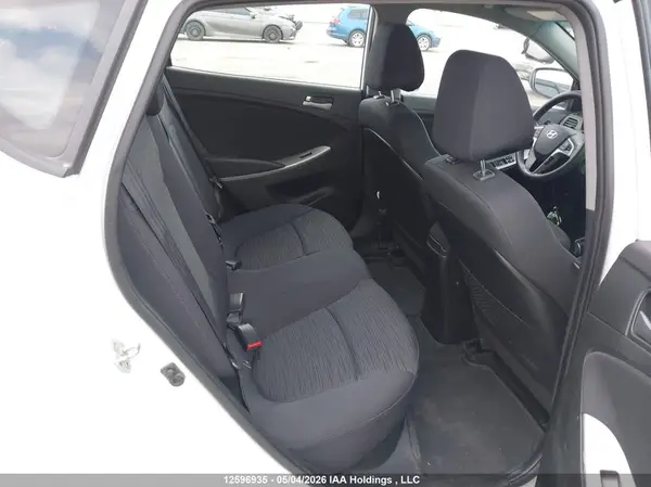 KMHCT5AE0HU352670 2017 HYUNDAI ACCENT - Image 8