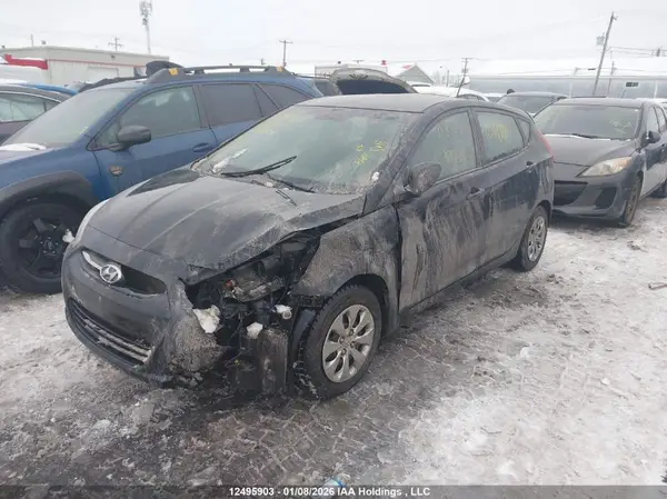 KMHCT5AE0HU355438 2017 HYUNDAI ACCENT - Image 2