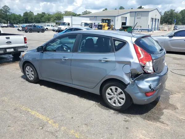 KMHCT5AE0HU364138 2017 HYUNDAI ACCENT - Image 2