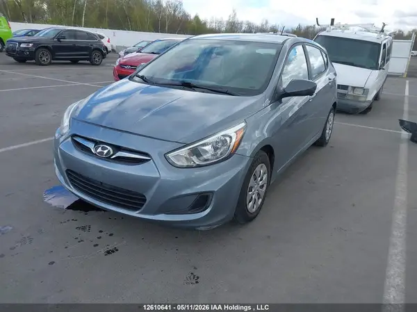 KMHCT5AE0HU367993 2017 HYUNDAI ACCENT - Image 2