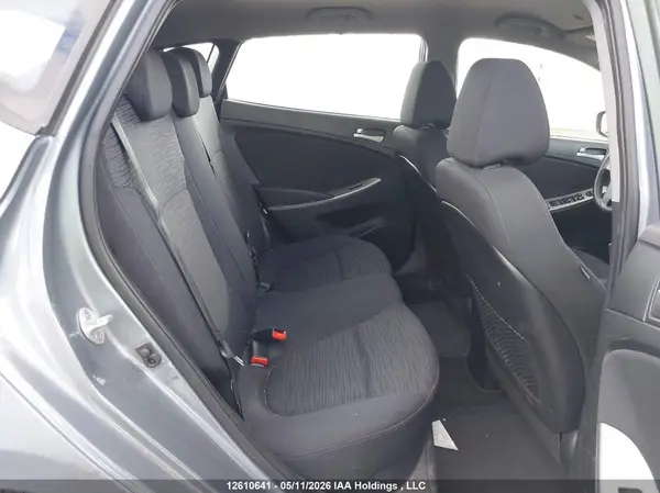 KMHCT5AE0HU367993 2017 HYUNDAI ACCENT - Image 8