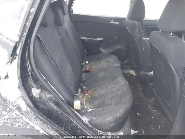 KMHCT5AE1GU238501 2016 HYUNDAI ACCENT - Image 8