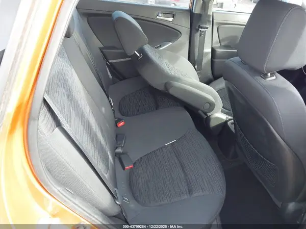 KMHCT5AE1GU244279 2016 HYUNDAI ACCENT - Image 8