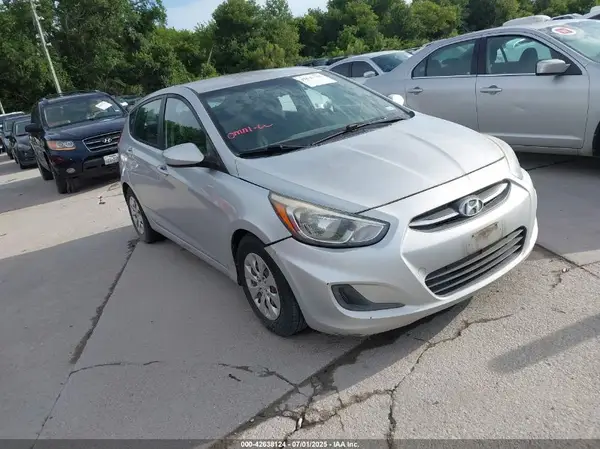 KMHCT5AE1GU252558 2016 HYUNDAI ACCENT - Image 1