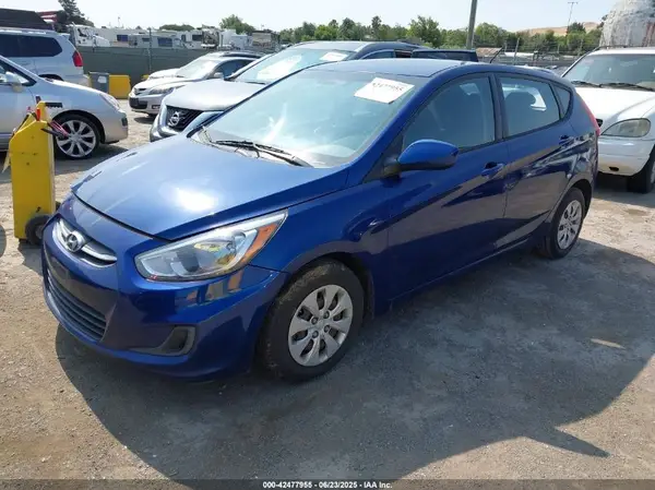 KMHCT5AE1GU255301 2016 HYUNDAI ACCENT - Image 2