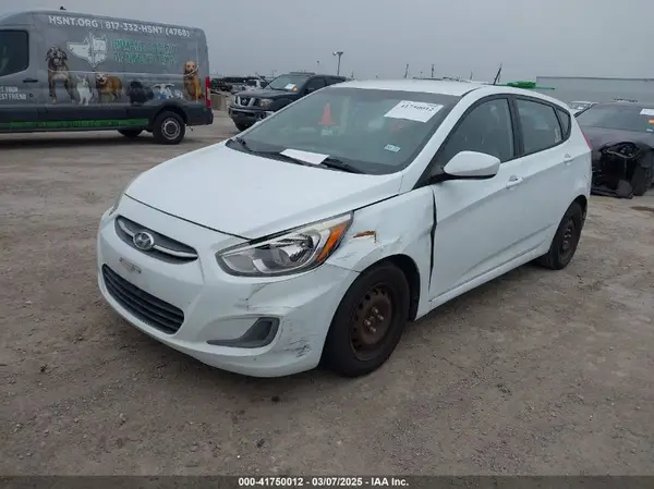 KMHCT5AE1GU255587 2016 HYUNDAI ACCENT - Image 2