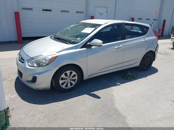 KMHCT5AE1GU257047 2016 HYUNDAI ACCENT - Image 2