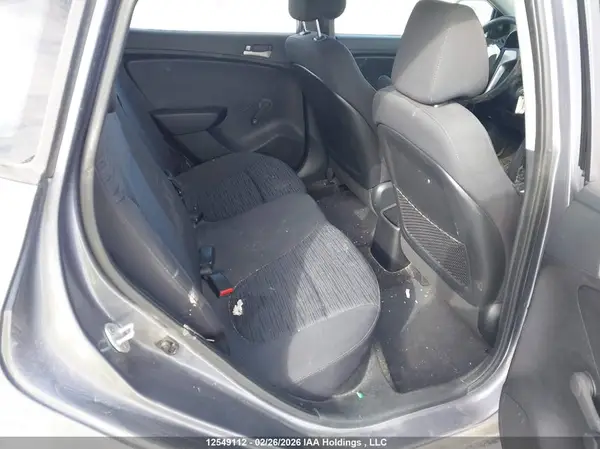 KMHCT5AE1GU262538 2016 HYUNDAI ACCENT - Image 8