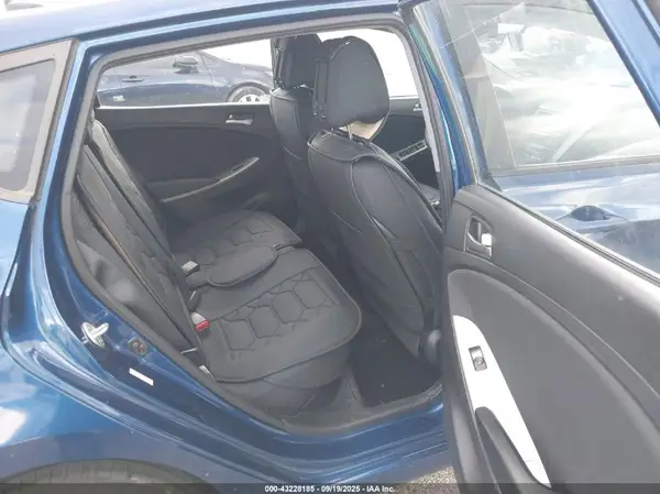 KMHCT5AE1GU263463 2016 HYUNDAI ACCENT - Image 8