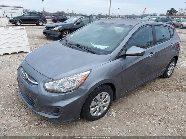 KMHCT5AE1GU266508 2016 HYUNDAI ACCENT - Image 2