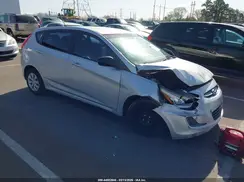 KMHCT5AE1GU267464 2016 HYUNDAI ACCENT