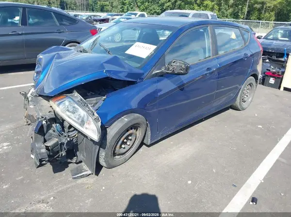 KMHCT5AE1GU268744 2016 HYUNDAI ACCENT - Image 2