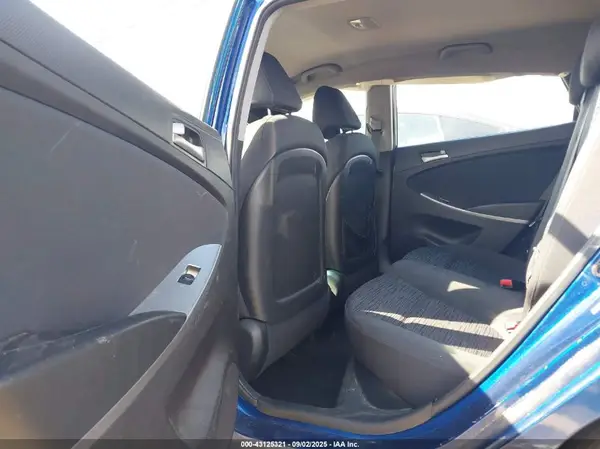 KMHCT5AE1GU268744 2016 HYUNDAI ACCENT - Image 8