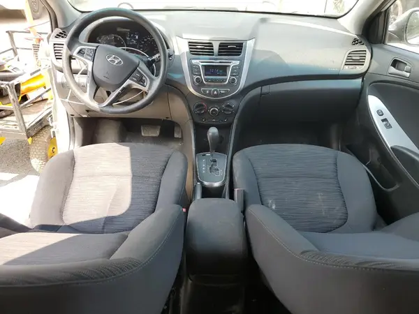 KMHCT5AE1GU269604 2016 HYUNDAI ACCENT - Image 8