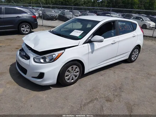 KMHCT5AE1GU273085 2016 HYUNDAI ACCENT - Image 2