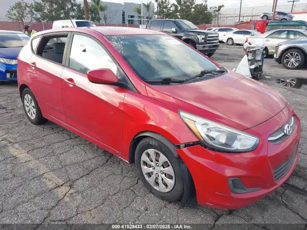KMHCT5AE1GU274592 2016 HYUNDAI ACCENT - Image 1