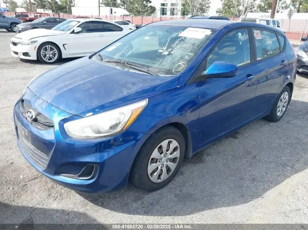 KMHCT5AE1GU289741 2016 HYUNDAI ACCENT - Image 2