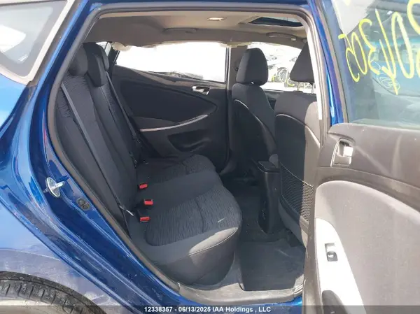 KMHCT5AE1HU304305 2017 HYUNDAI ACCENT - Image 8