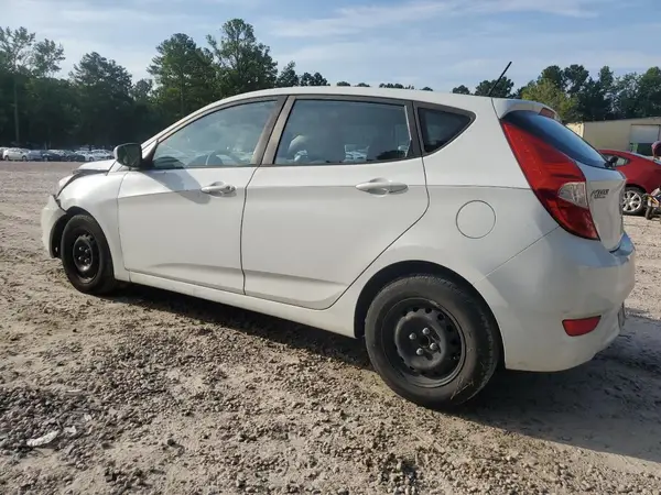 KMHCT5AE1HU312257 2017 HYUNDAI ACCENT - Image 2
