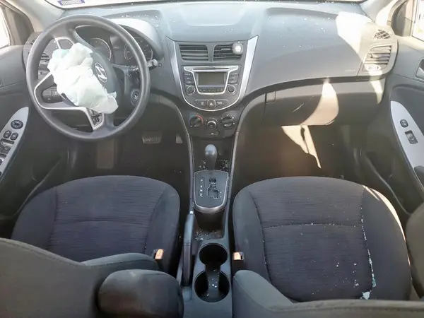 KMHCT5AE1HU316440 2017 HYUNDAI ACCENT - Image 8
