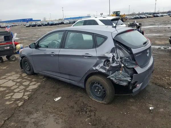 KMHCT5AE1HU320570 2017 HYUNDAI ACCENT - Image 2