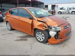 KMHCT5AE1HU323906 2017 HYUNDAI ACCENT