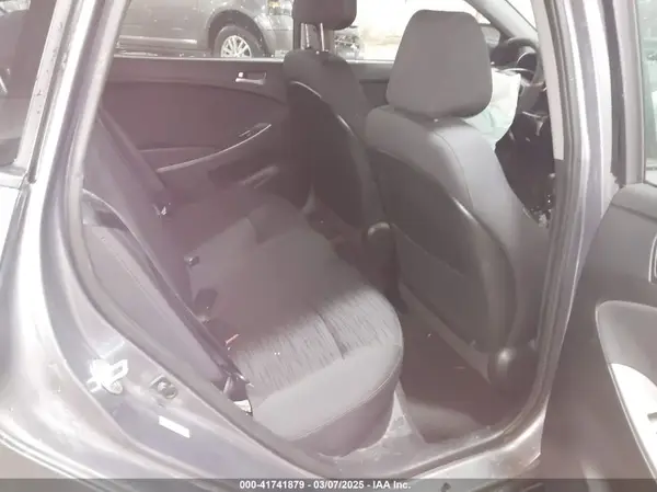 KMHCT5AE1HU326448 2017 HYUNDAI ACCENT - Image 8