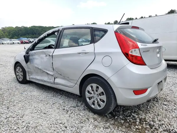 KMHCT5AE1HU326658 2017 HYUNDAI ACCENT - Image 2