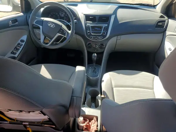KMHCT5AE1HU335215 2017 HYUNDAI ACCENT - Image 8