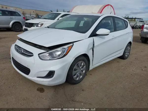 KMHCT5AE1HU339846 2017 HYUNDAI ACCENT - Image 2