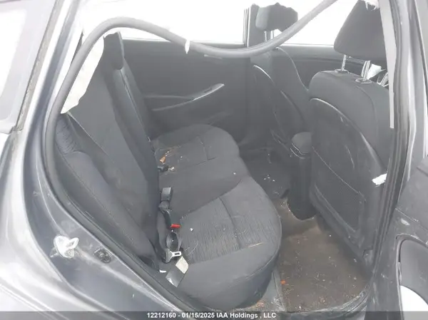 KMHCT5AE1HU340155 2017 HYUNDAI ACCENT - Image 8