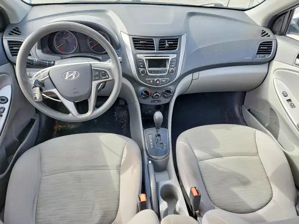 KMHCT5AE1HU340835 2017 HYUNDAI ACCENT - Image 8