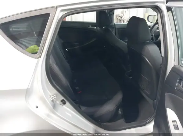 KMHCT5AE1HU350782 2017 HYUNDAI ACCENT - Image 8